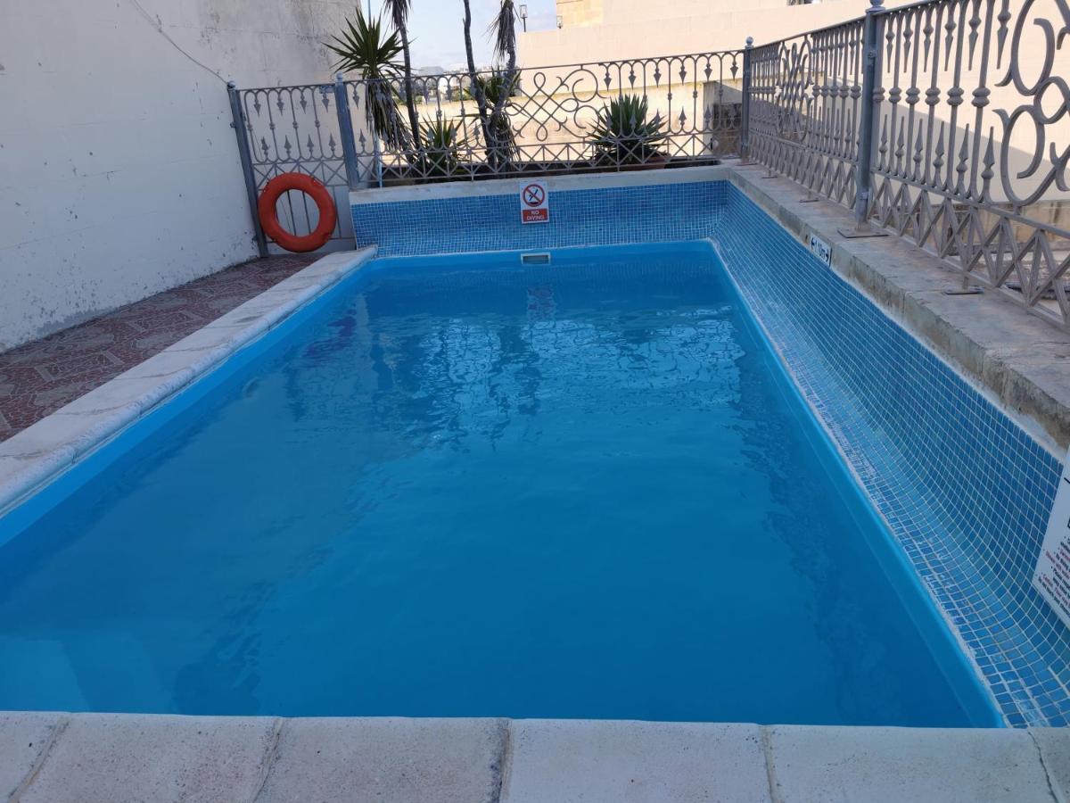 Bed And Breakfast "Selena" With Swim Pool Nadur Ngoại thất bức ảnh