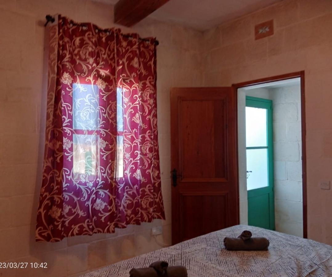 Bed And Breakfast "Selena" With Swim Pool Nadur Ngoại thất bức ảnh